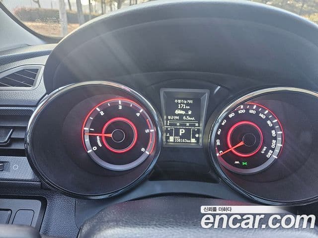 KG모빌리티(SsangYong) Tivoli дизель VX 2WD, 2017 все фото