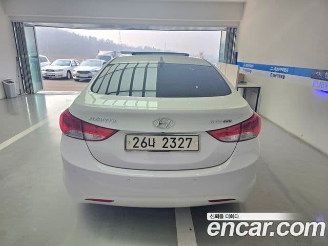 Hyundai Avante MD M16 GDI top, 2011 все фото