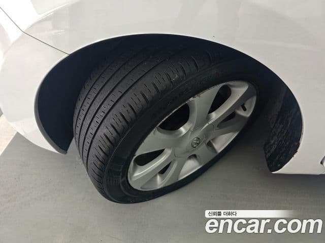 Hyundai Avante MD M16 GDI top, 2011 19