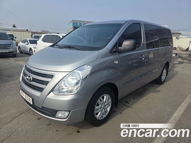 Hyundai Grand Starex Smart, 2017 1