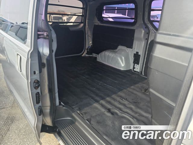 Hyundai Grand Starex Smart, 2017 9