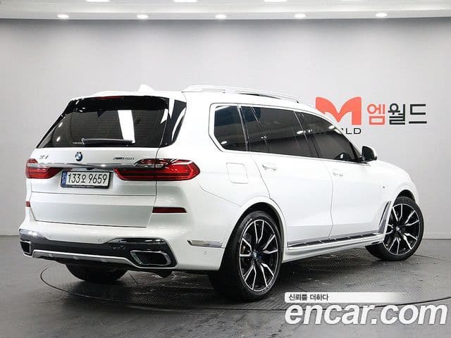 BMW X7 (G07) xDrive 40i M Sport 6인승, 2022 4
