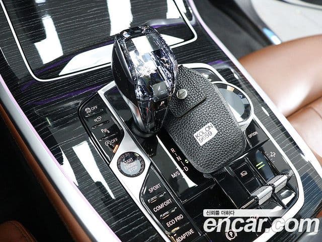 BMW X7 (G07) xDrive 40i M Sport 6인승, 2022 8