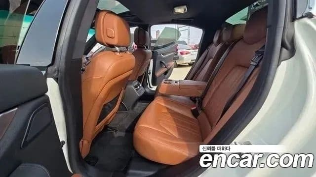 Maserati 기블리 3세대, 2016 18