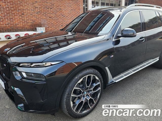 BMW X7 (G07) xDrive 40d M Sport 7인승, 2024 1