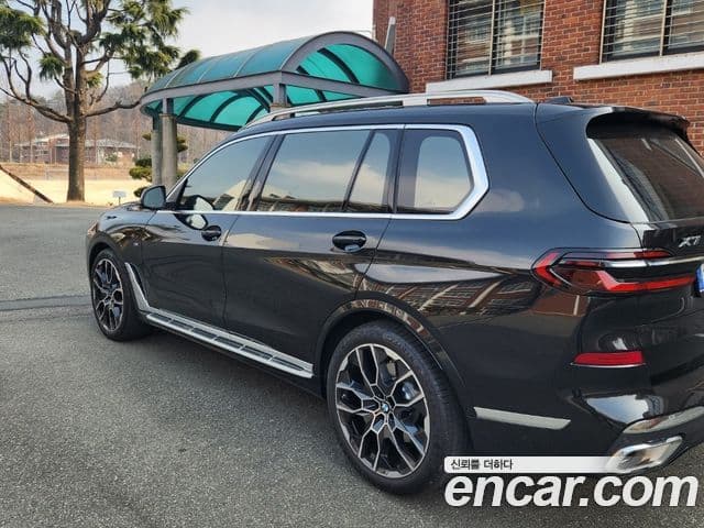 BMW X7 (G07) xDrive 40d M Sport 7인승, 2024 2