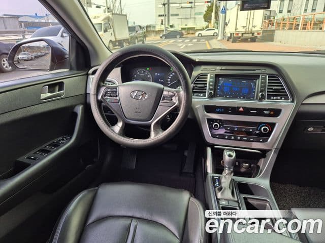 Hyundai LF Sonata LPI Smart, 2017 16