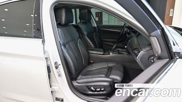 BMW 5시리즈 (G30) Luxury, 2023 13
