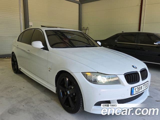 BMW 3시리즈 (E90) 320d седан чёрный And белый, 2011 1