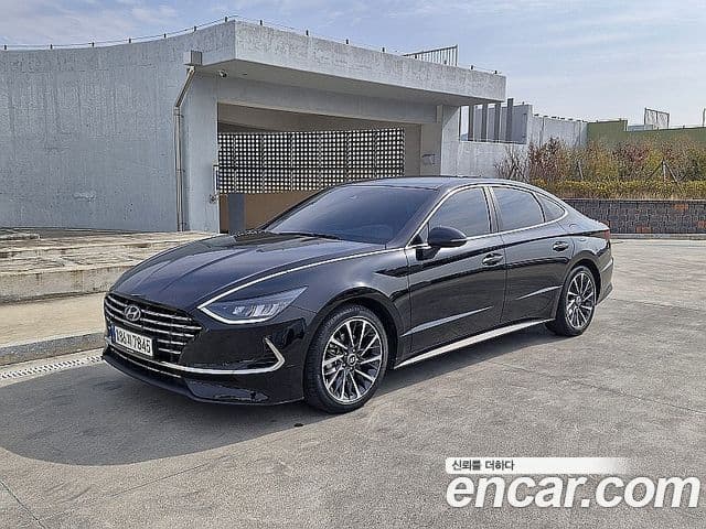 Hyundai Sonata гибрид (DN8) Premium Plus, 2022 13