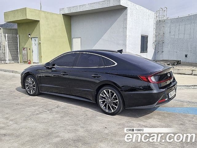 Hyundai Sonata гибрид (DN8) Premium Plus, 2022 16