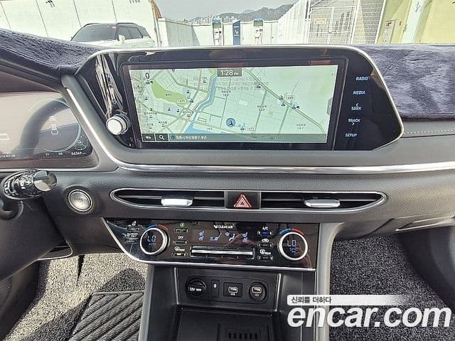 Hyundai Sonata гибрид (DN8) Premium Plus, 2022 20