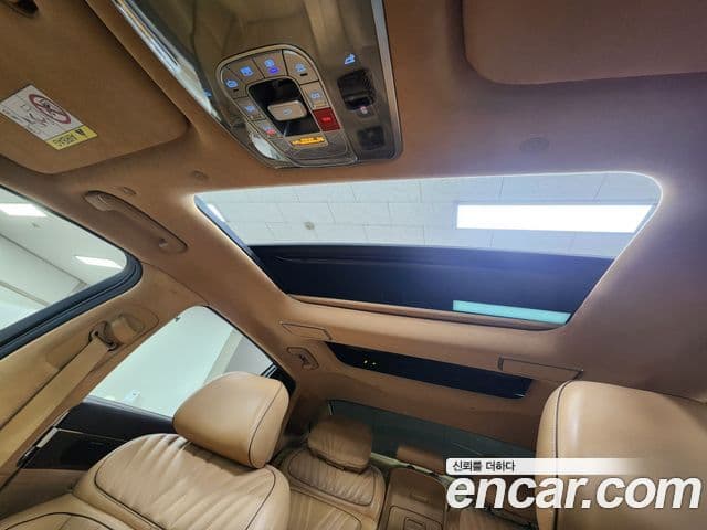 Genesis G90 (RS4) бензин 3.5 турбо AWD, 2023 14