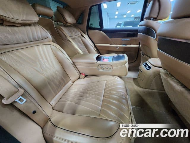 Genesis G90 (RS4) бензин 3.5 турбо AWD, 2023 17