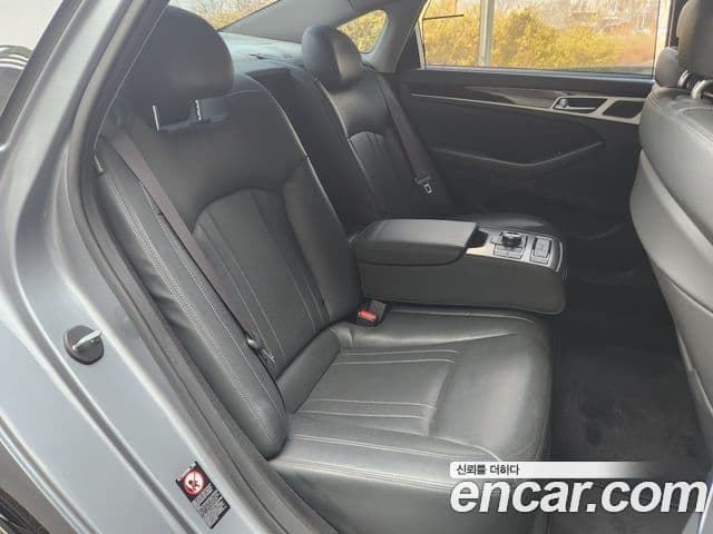 Hyundai Genesis DH Premium, 2015 17