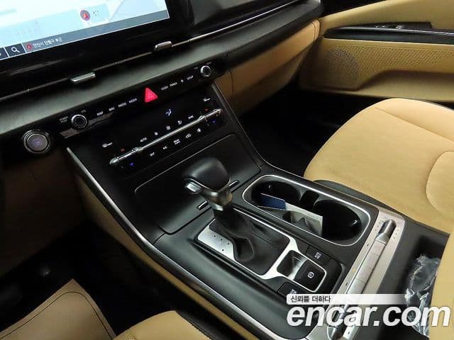 Kia Carnival 4세대 Prestige, 2022 10