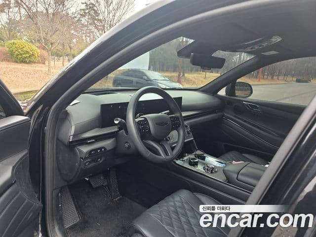 Genesis GV80 чёрный, 2025 7