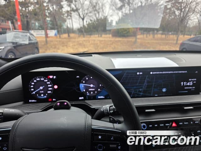 Genesis GV80 чёрный, 2025 12