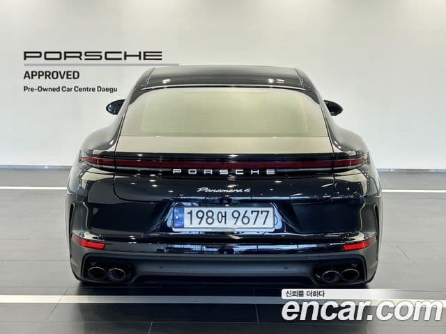 Porsche Panamera (976), 2024 4
