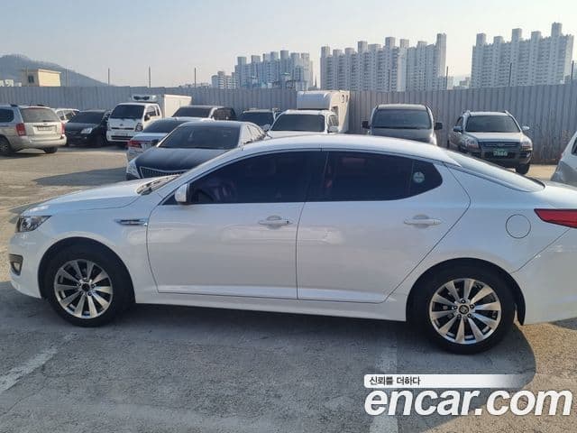 Kia K5 LPI Smart, 2013 3