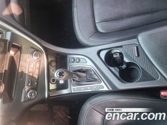 Kia K5 LPI Smart, 2013 11