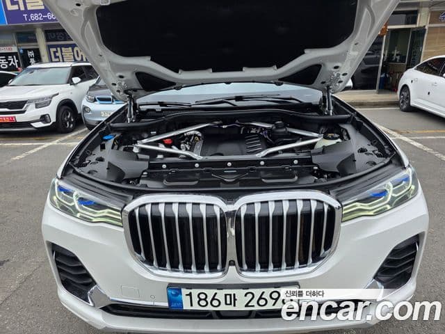 BMW X7 (G07) xDrive 40d Design Pure Excellence 7인승, 2022 6