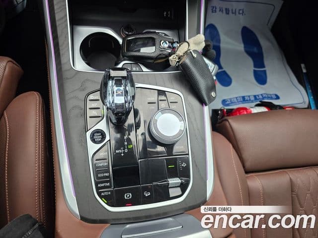 BMW X7 (G07) xDrive 40d Design Pure Excellence 7인승, 2022 9
