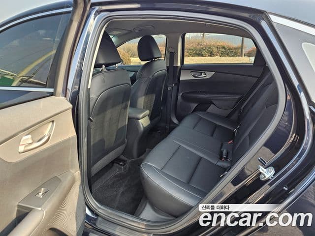 Kia All New K3 Standard, 2021 11