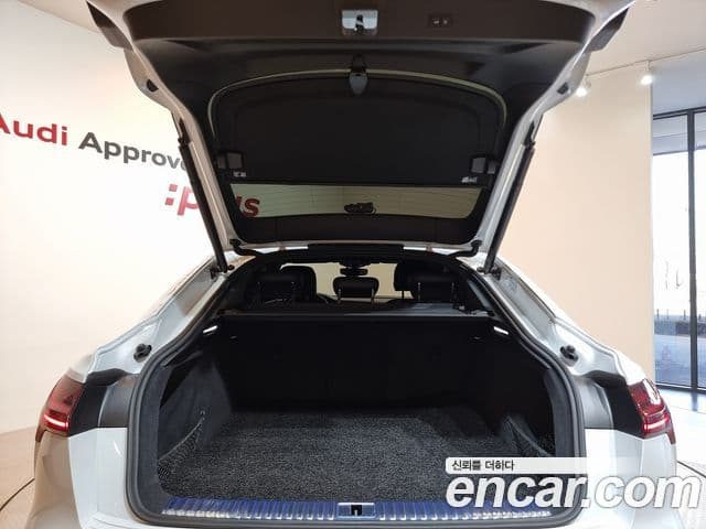 Audi e-Tron 55 Quattro Sportback, 2023 14