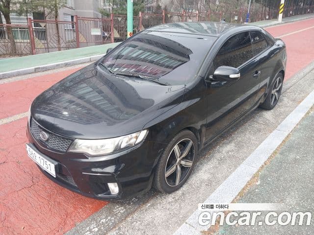 Kia Forte купе Premium, 2010 1