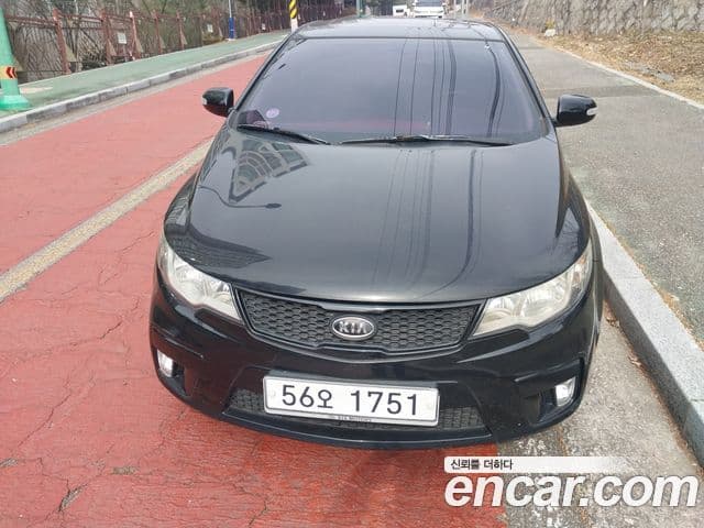 Kia Forte купе Premium, 2010 2
