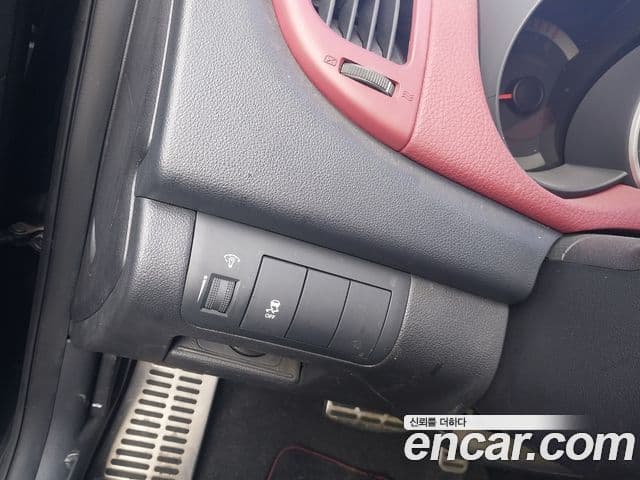 Kia Forte купе Premium, 2010 14