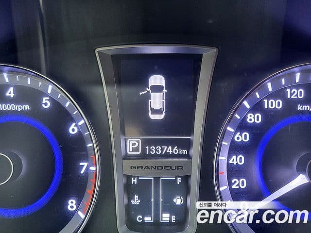 Hyundai Grandeur HG Prime, 2012 7