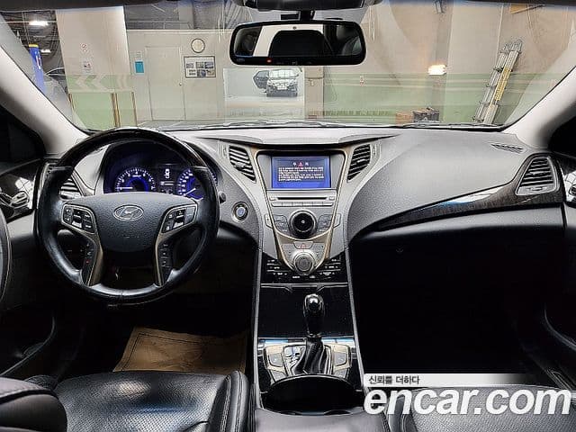 Hyundai Grandeur HG Prime, 2012 8