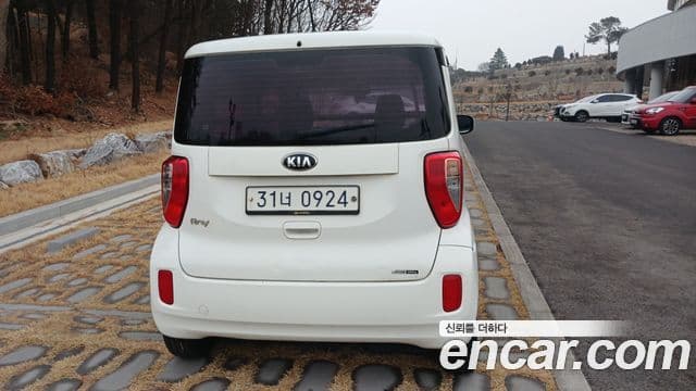 Kia Ray фургон /, 2016 4