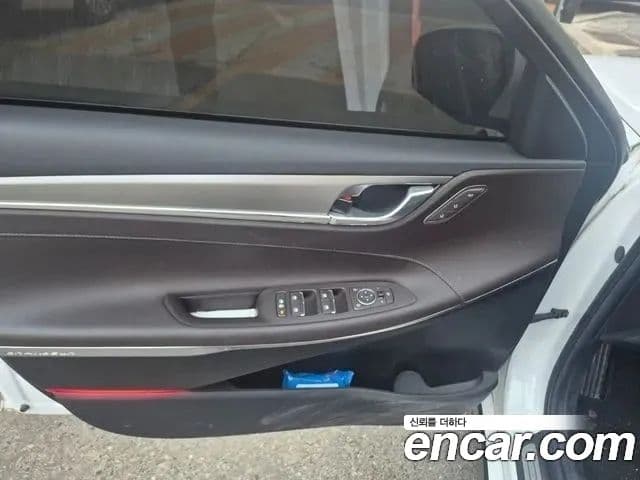 Hyundai The / новый New Grandeur IG Exclusive, 2023 9