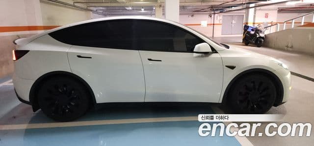 Tesla модель Y performance AWD, 2022 4