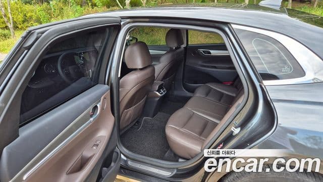 Hyundai The / новый New Grandeur IG гибрид Premium, 2022 12