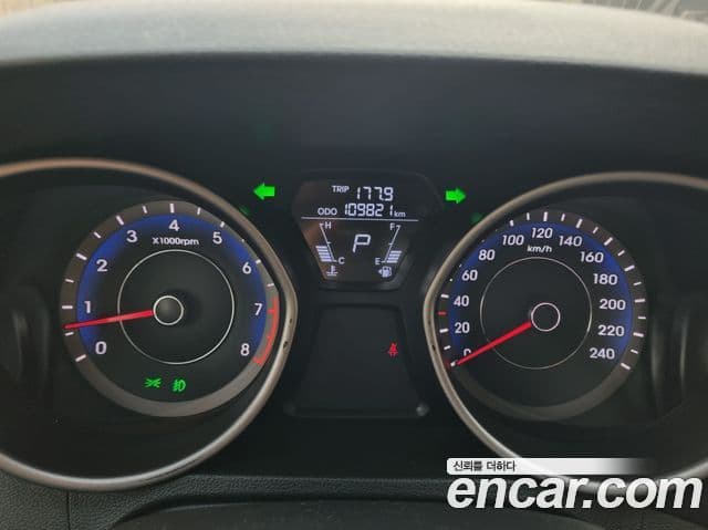 Hyundai Avante MD M16 GDI Smart, 2014 8