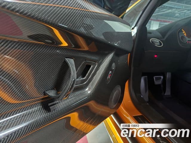 Lamborghini 가야르도 LP570-4 Superleggera, 2011 4