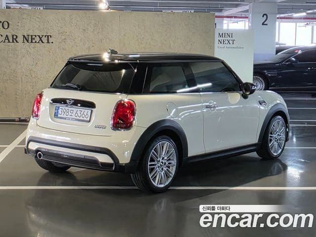 Mini Cooper 3세대, 2022 2