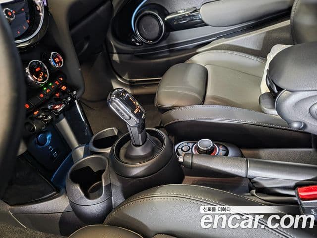 Mini Cooper 3세대, 2022 9