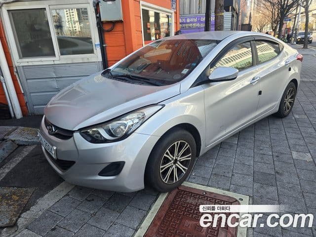 Hyundai Avante MD Style, 2013 1