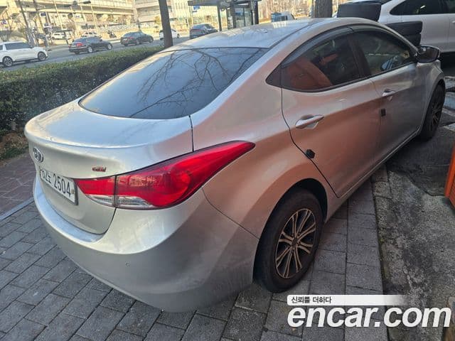 Hyundai Avante MD Style, 2013 3