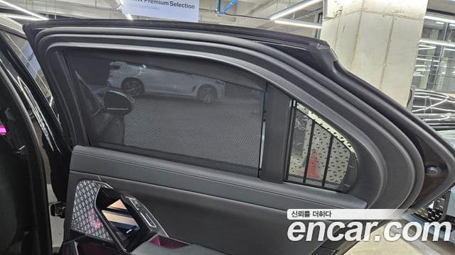 BMW i7 (G70), 2024 17