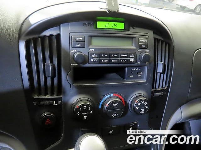 Hyundai Grand Starex CVX Deluxe, 2015 11