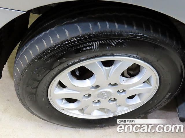 Hyundai Grand Starex CVX Deluxe, 2015 18