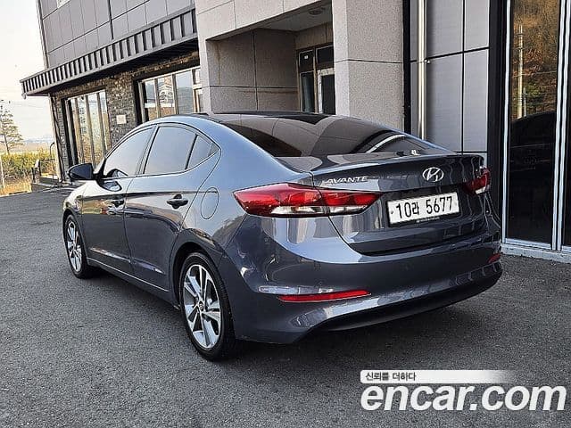 Hyundai Avante AD 1.6 GDI Value Plus, 2017 3