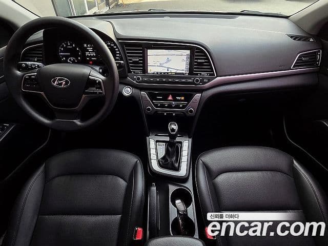 Hyundai Avante AD 1.6 GDI Value Plus, 2017 все фото