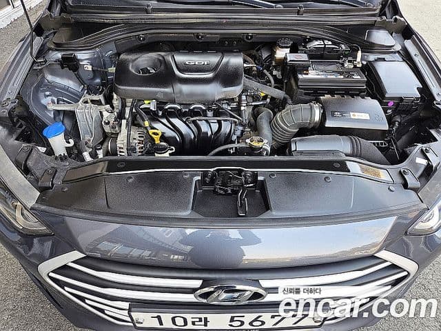 Hyundai Avante AD 1.6 GDI Value Plus, 2017 17